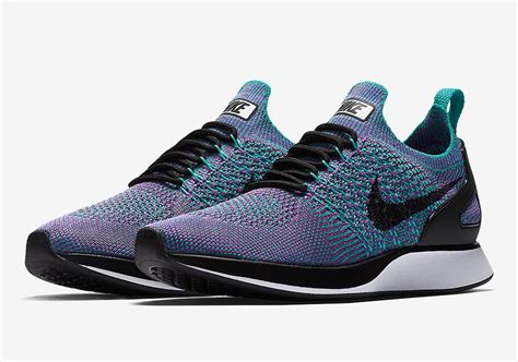 Nike Air Zoom Mariah Flyknit Racer Sneakers 